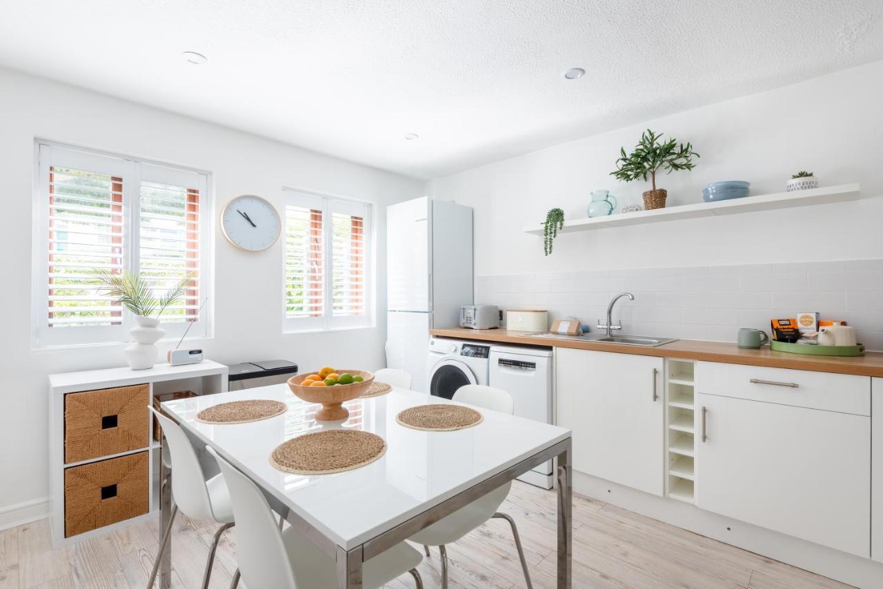 Hideaway - Exclusive Marina Development, Town Centre, With Parking Apartment Falmouth Exterior photo